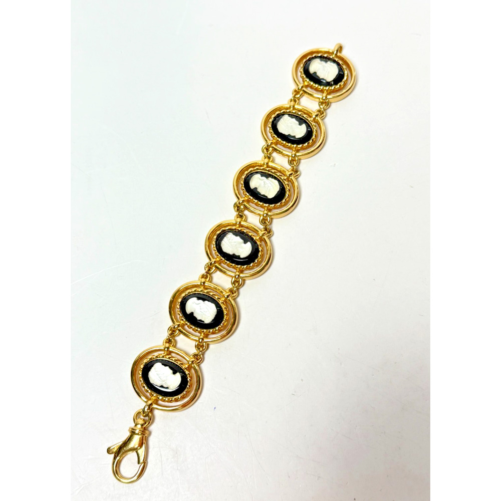 Vintage 7.5" Burberrys Burberry Black & White Gold Tone Cameo Link Bracelet - Picture 2 of 8